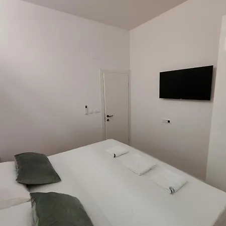 The White House Вилла Сплит