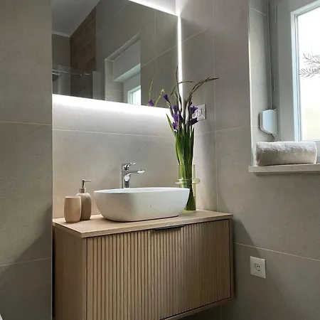 Вилла The White House