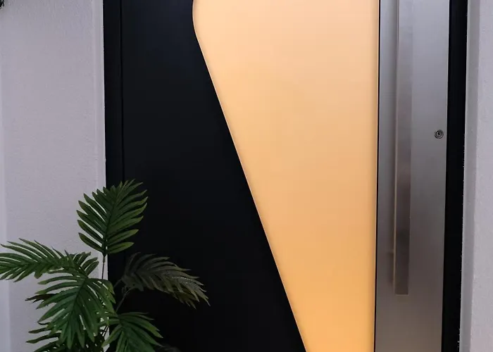 ヴィラ The White House *