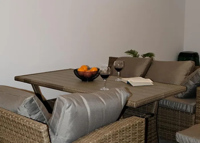 The White House * スプリト